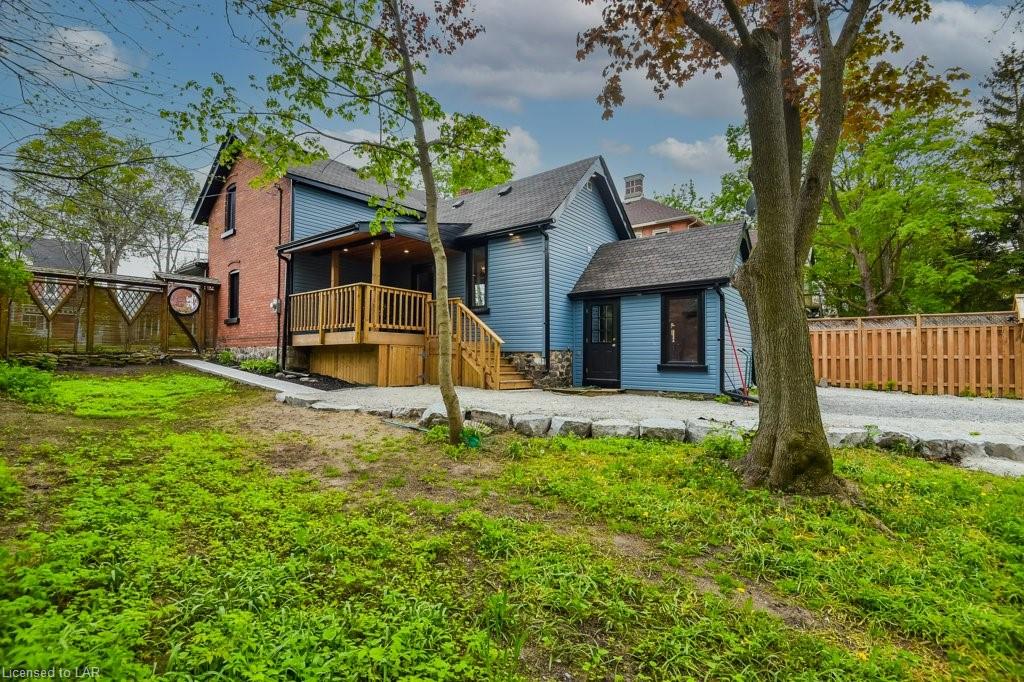 230 MISSISSAGA Street W, Orillia, Ontario, Canada