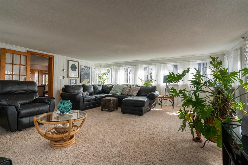 1363 CHRISTINA Street North, Sarnia Ontario, Canada