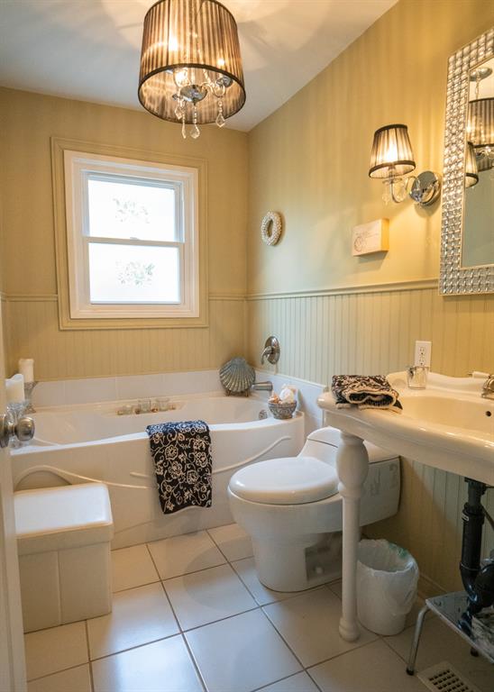 1363 CHRISTINA Street North, Sarnia Ontario, Canada