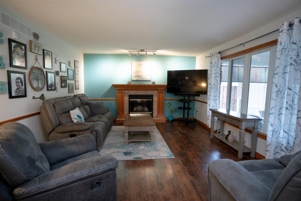 108 AUGUSTA Boulevard, Sarnia Ontario, Canada