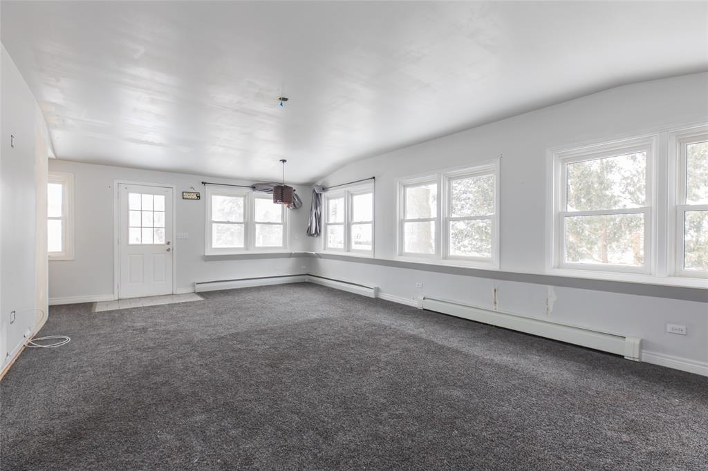 674 BROADWAY Street, Plympton-Wyoming, Ontario, Canada