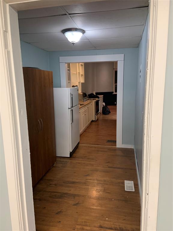 18 KING Street West, Lambton Shores, Ontario, Canada