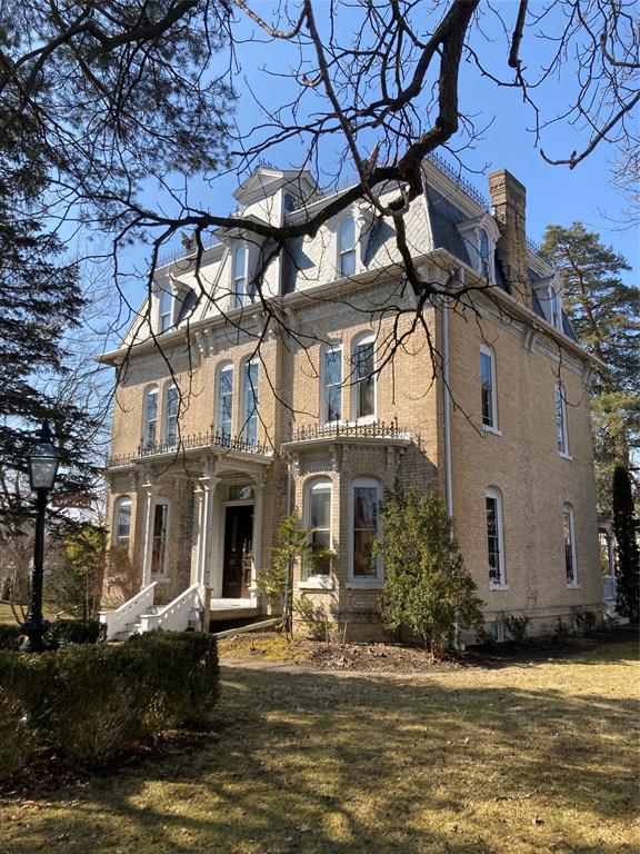 419 KING Street, Petrolia, Ontario, Canada photo 9