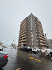 10 DERBY Lane Unit# 207, Sarnia Ontario, Canada