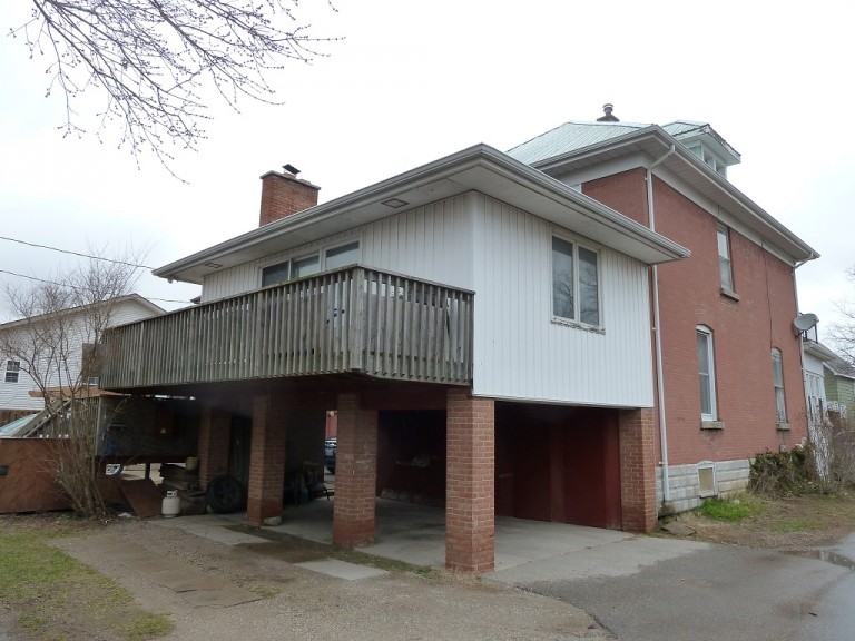 15 King St., Tillsonburg Ontario, Canada