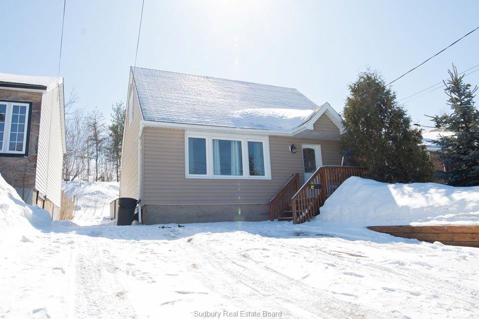 377 York Street, Sudbury Ontario, Canada