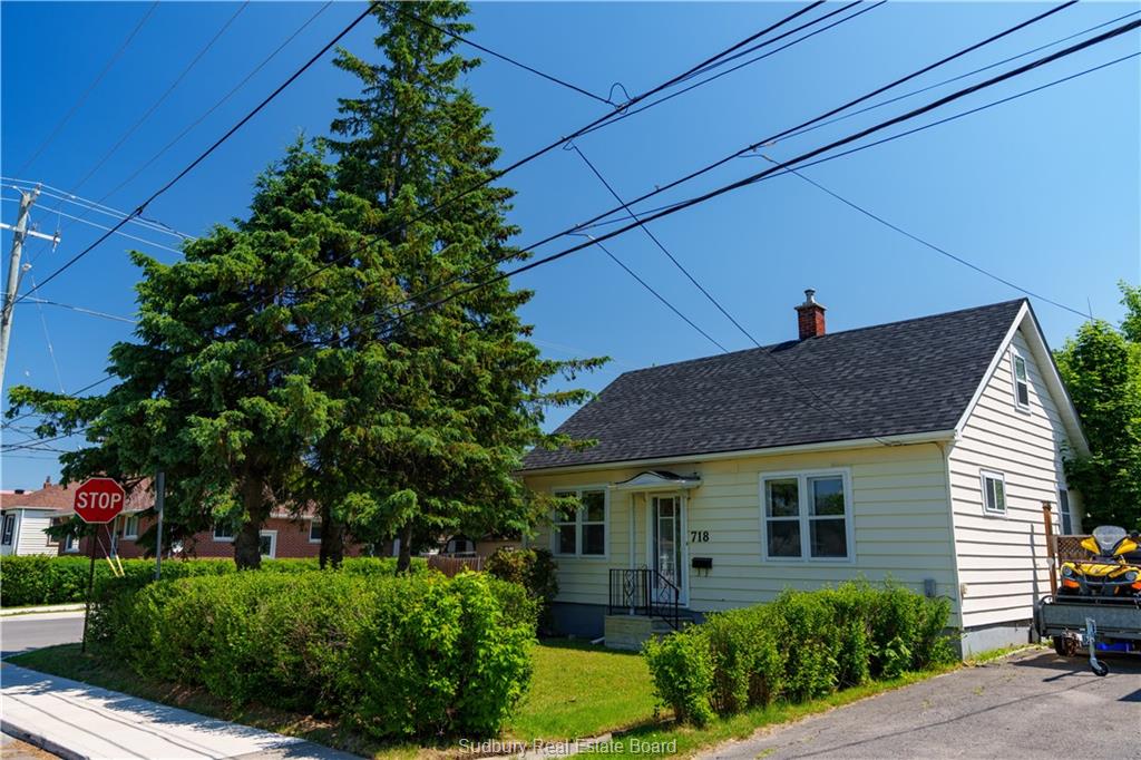 718 griffith, Sudbury Ontario, Canada