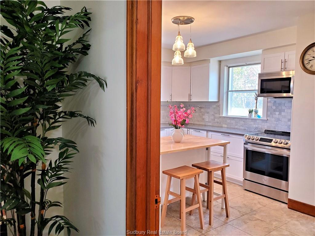 190 Kingsmount Boulevard, Sudbury, Ontario, Canada