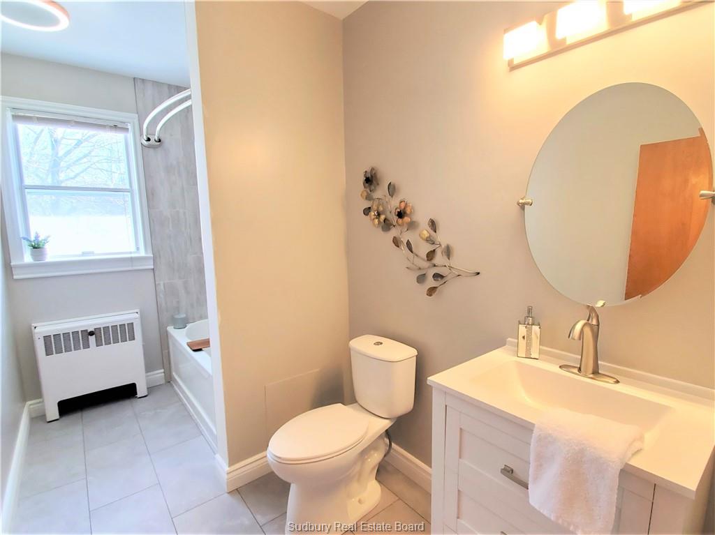 190 Kingsmount Boulevard, Sudbury, Ontario, Canada