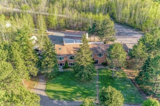 42 Bowlands Bay Road, Skead Ontario