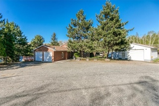 42 Bowlands Bay Road, Skead Ontario