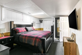 42 Bowlands Bay Road, Skead Ontario