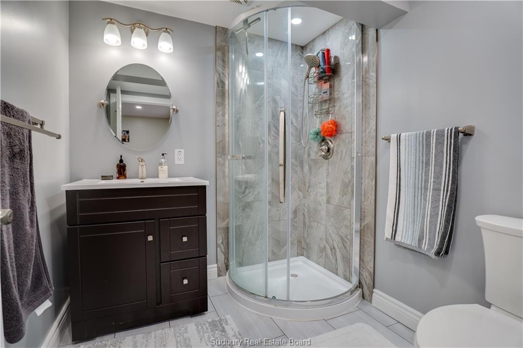 3341 Falconbridge Highway, Garson, Ontario, Canada