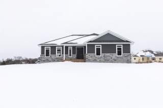 1026 Kona Crescent, South Frontenac Ontario, Canada