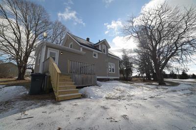 18 Livingston Crescent, Cornwall, Prince Edward Island, Canada