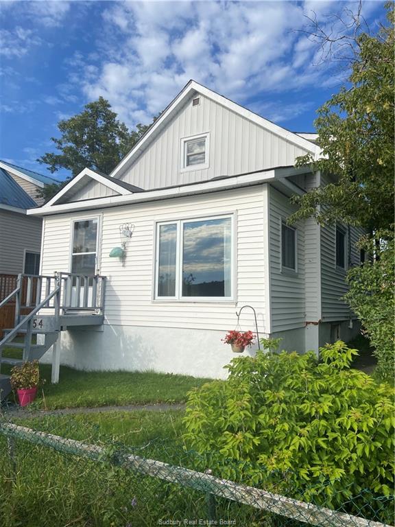 54 Lakeshore Street, Capreol, Ontario, Canada