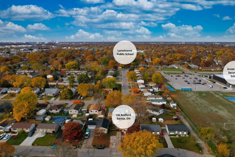 136 Bedford Crescent, Sarnia, Ontario, Canada