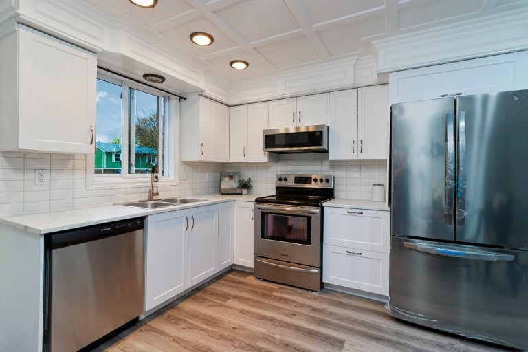 136 Bedford Crescent, Sarnia, Ontario, Canada