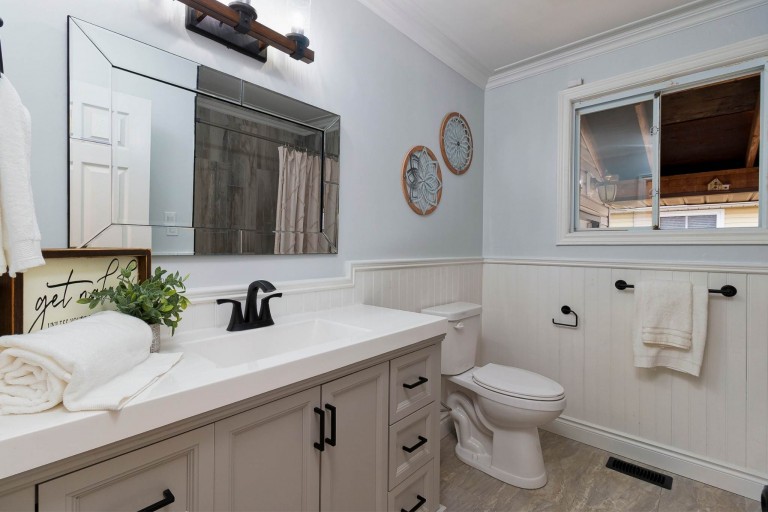 136 Bedford Crescent, Sarnia, Ontario, Canada