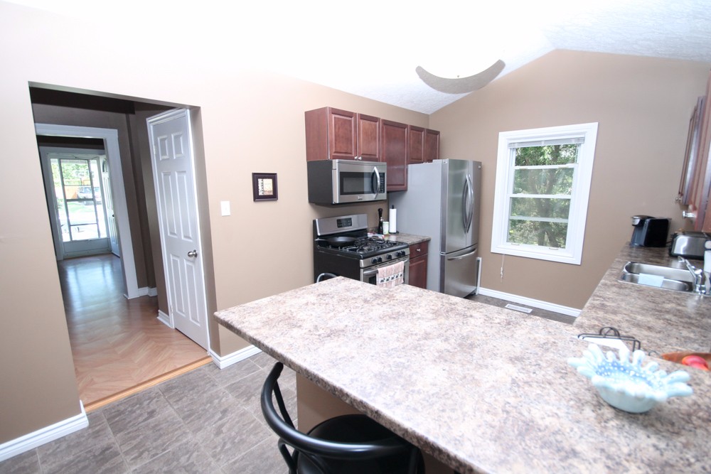 1163 MATHEWS AVE, Sarnia, Ontario, Canada photo 7