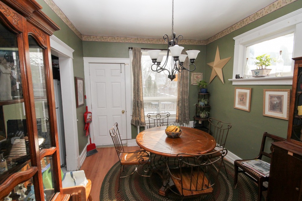 269 CROMWELL ST, Sarnia, Ontario, Canada photo 2