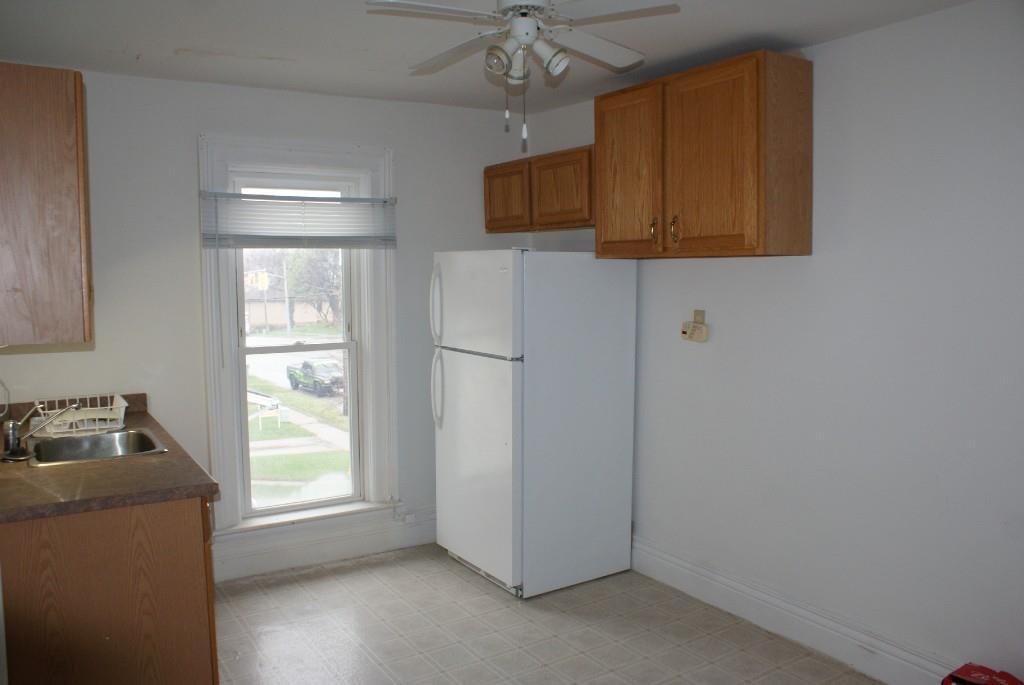 191 MAXWELL Street, Sarnia, Ontario, Canada photo 7