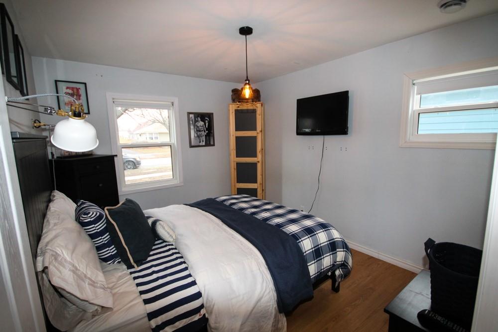 139 EVERGREEN Drive, Sarnia, Ontario, Canada photo 6