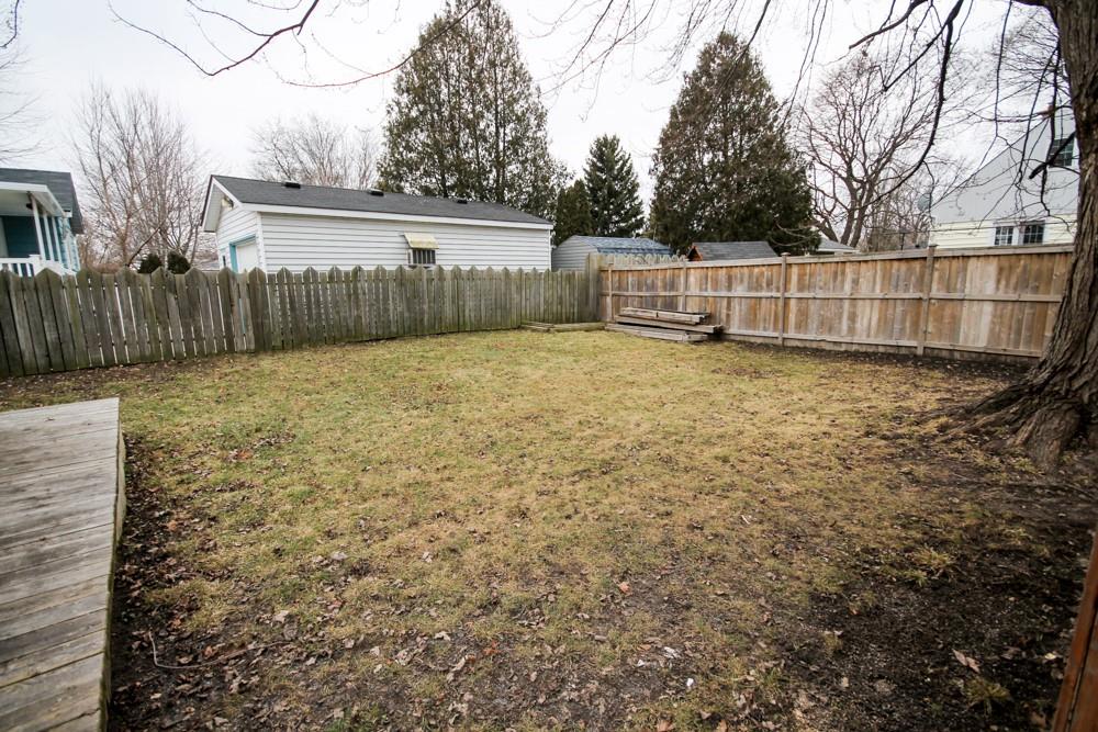 139 EVERGREEN Drive, Sarnia, Ontario, Canada photo 7