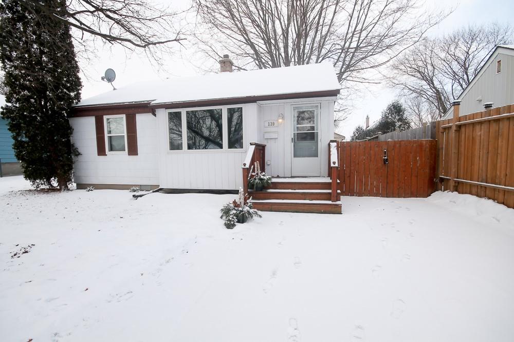 139 EVERGREEN Drive, Sarnia, Ontario, Canada