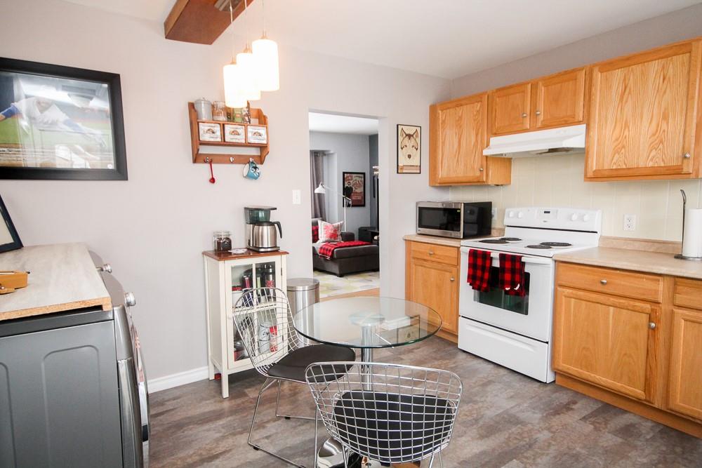 139 EVERGREEN Drive, Sarnia, Ontario, Canada photo 6