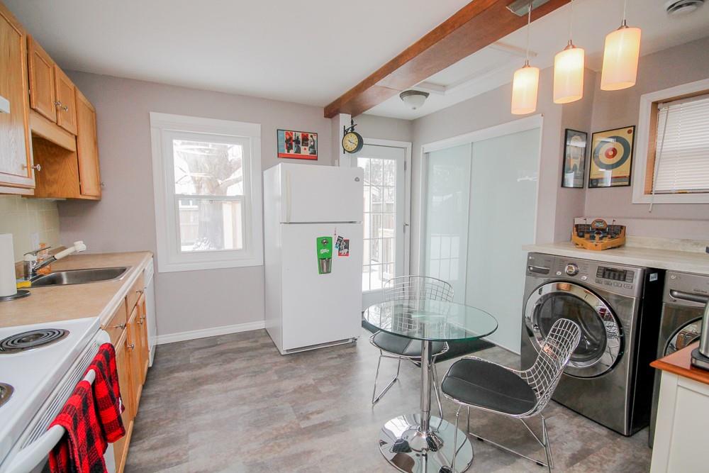 139 EVERGREEN Drive, Sarnia, Ontario, Canada photo 7