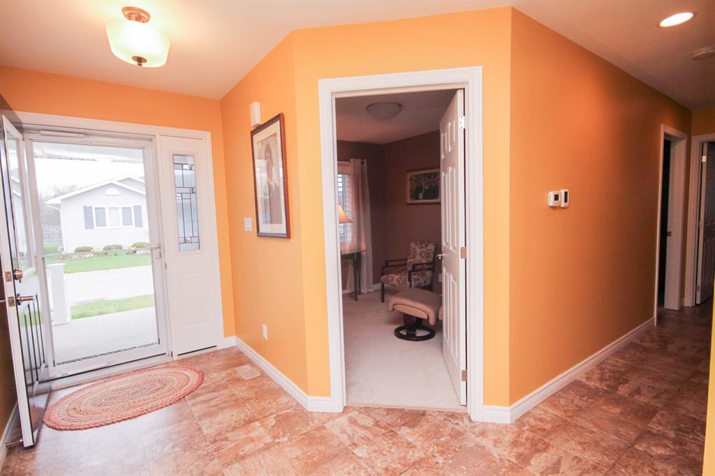 5600 BLACKWELL Sideroad Unit# 467, Sarnia, Ontario, Canada photo 14