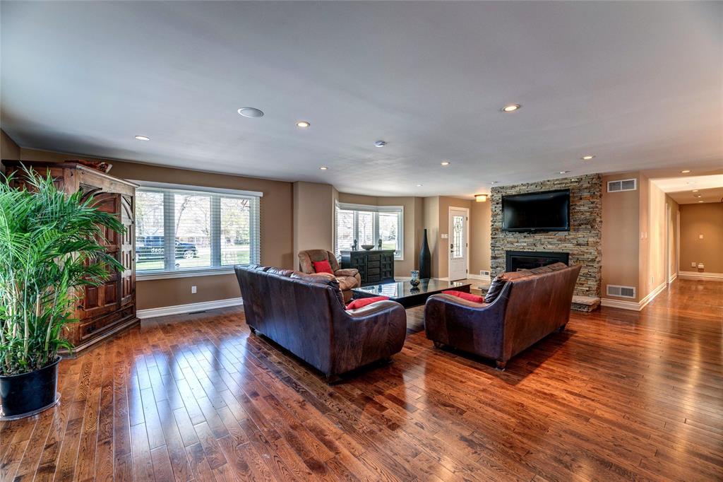 1275 LAKESHORE Road, Sarnia, Ontario, Canada photo 4