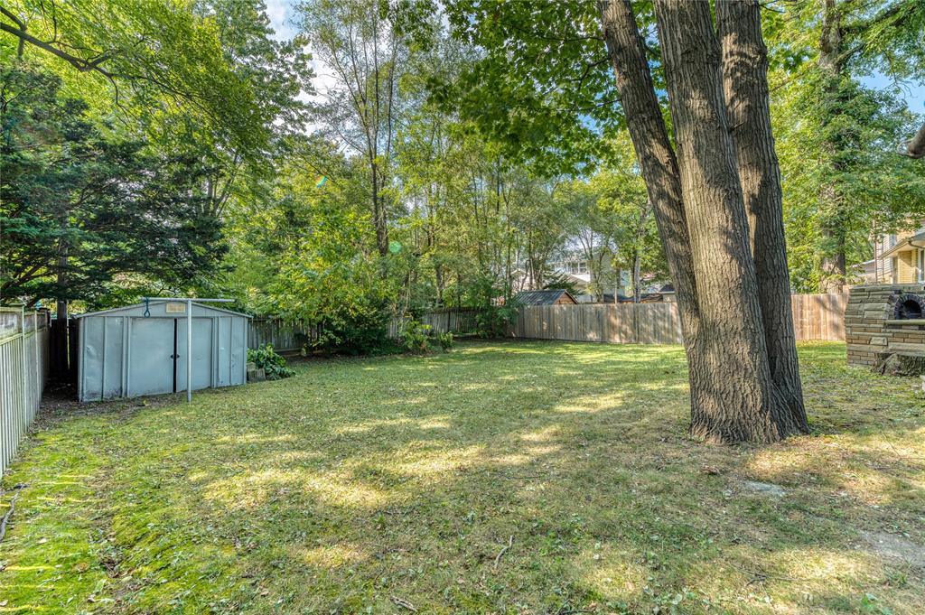 1379 MURPHY Road, Sarnia, Ontario, Canada photo 2