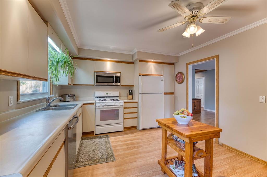1550 MALLAH Drive, Sarnia, Ontario, Canada photo 15