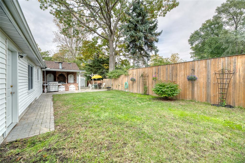 1550 MALLAH Drive, Sarnia, Ontario, Canada photo 20