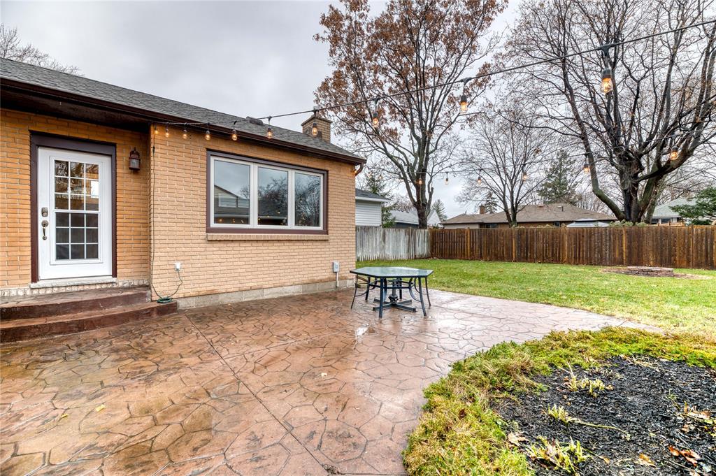568 HOLLYWOOD Place, Sarnia, Ontario, Canada photo 18