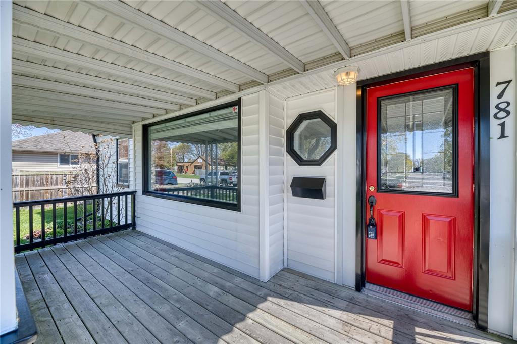 781 SYCAMORE Drive, Sarnia, Ontario, Canada photo 2