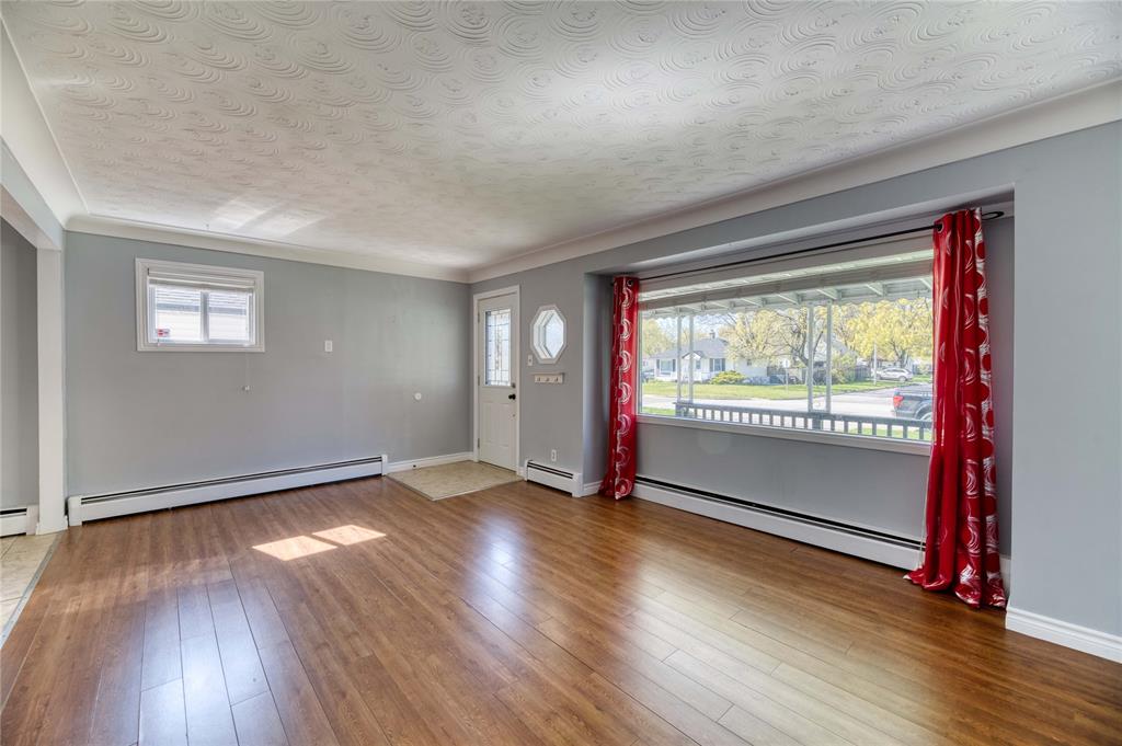 781 SYCAMORE Drive, Sarnia, Ontario, Canada photo 6