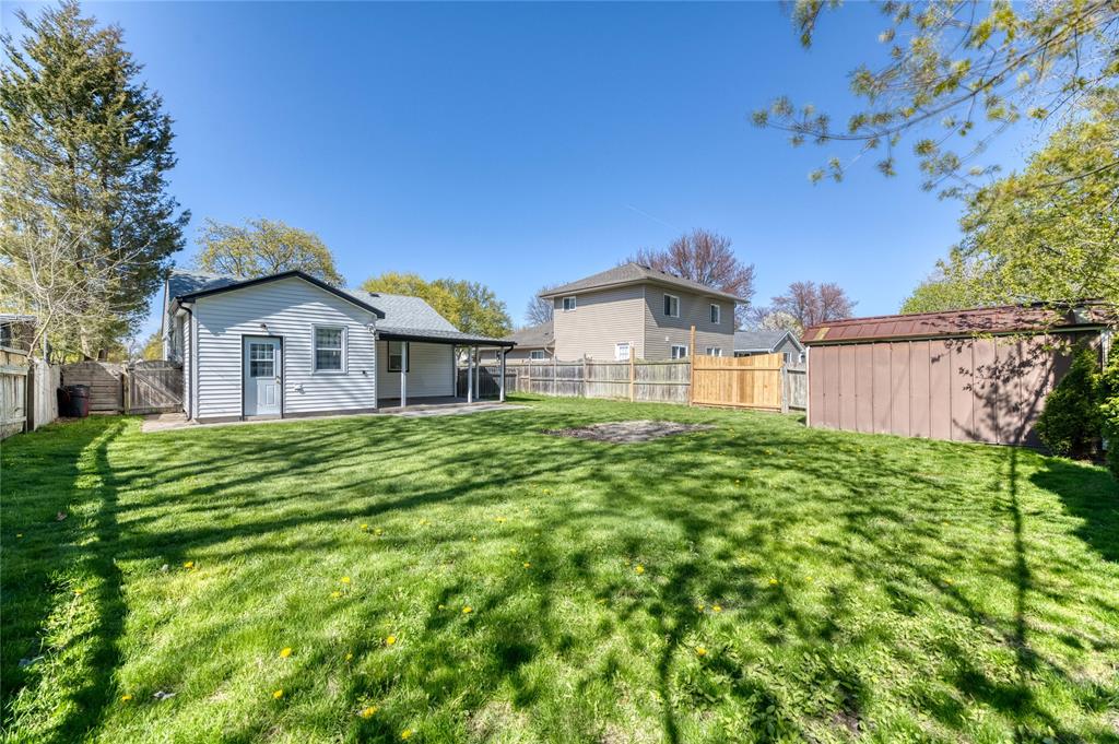 781 SYCAMORE Drive, Sarnia, Ontario, Canada photo 18