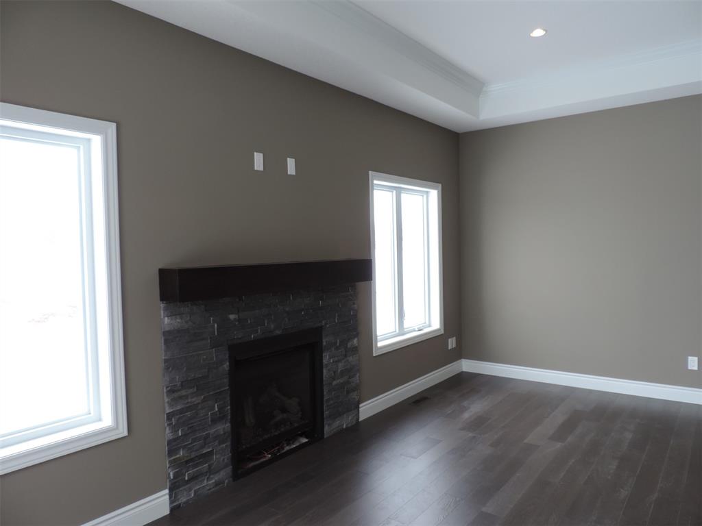 648 Ketter Way, Plympton-Wyoming, Ontario, Canada
