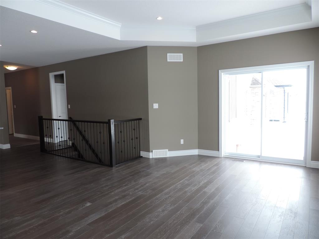 648 Ketter Way, Plympton-Wyoming, Ontario, Canada