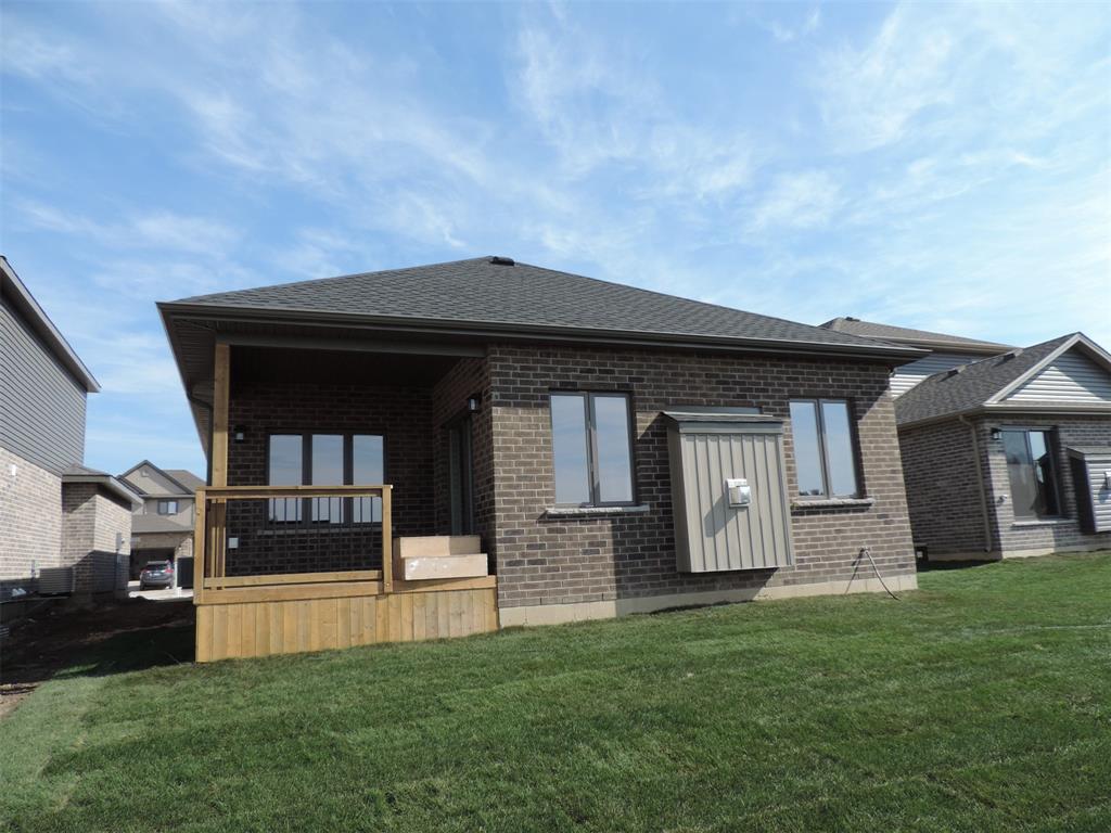 648 Ketter Way, Plympton-Wyoming, Ontario, Canada