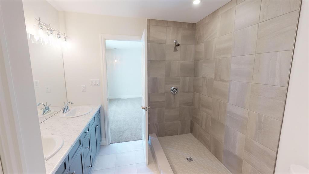 481 Huron Street, Plympton-Wyoming, Ontario, Canada