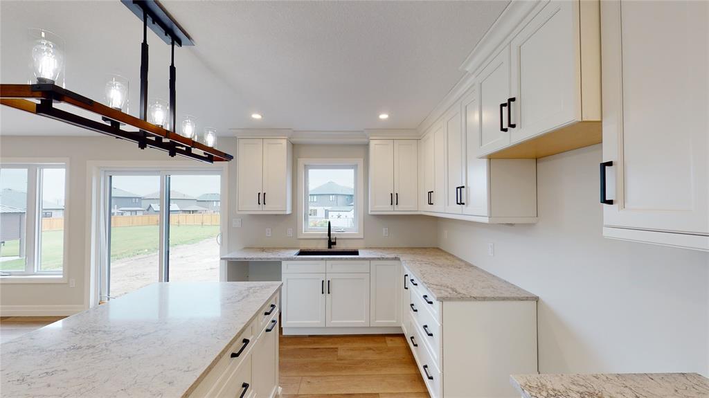 650 Ketter Way, Plympton-Wyoming, Ontario, Canada