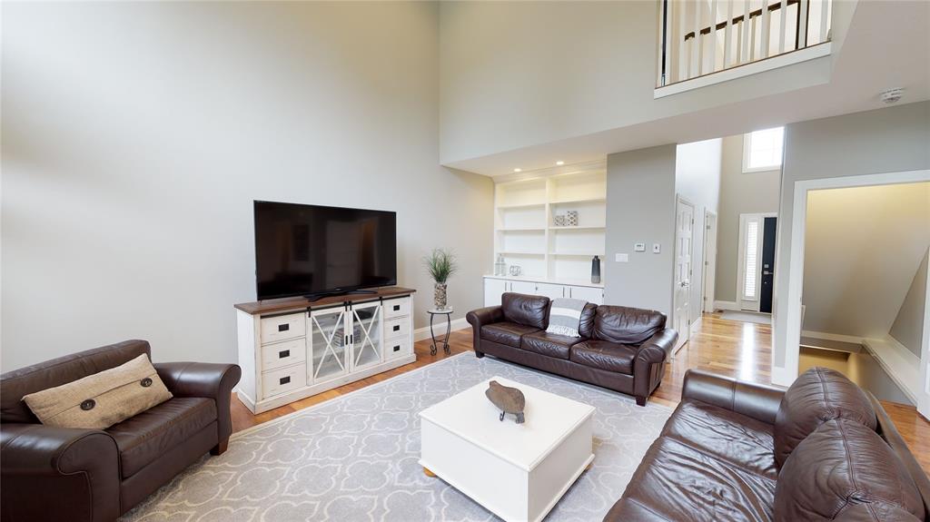 648 Ketter Way, Plympton-Wyoming, Ontario, Canada