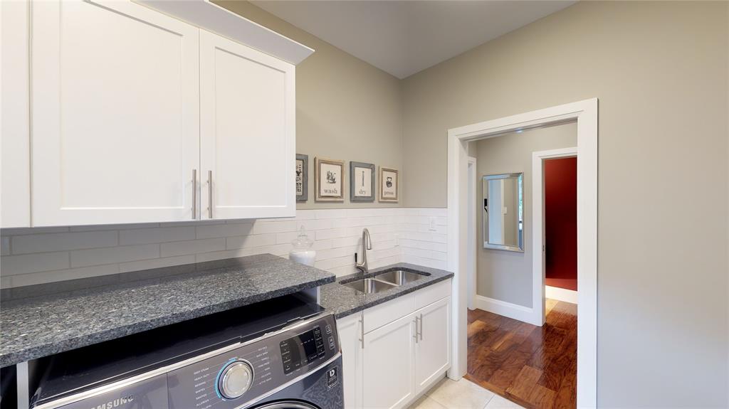 648 Ketter Way, Plympton-Wyoming, Ontario, Canada