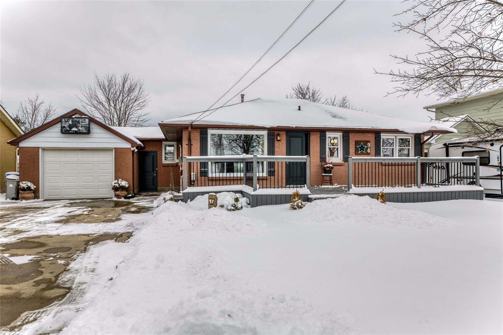 94 BROADWAY Street, Lambton Shores, Ontario, Canada