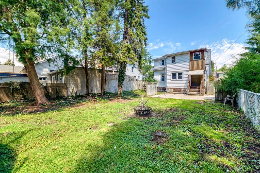 265 ESSEX Street, Sarnia, Ontario, Canada photo 3