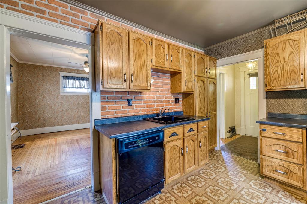 265 ESSEX Street, Sarnia, Ontario, Canada photo 18